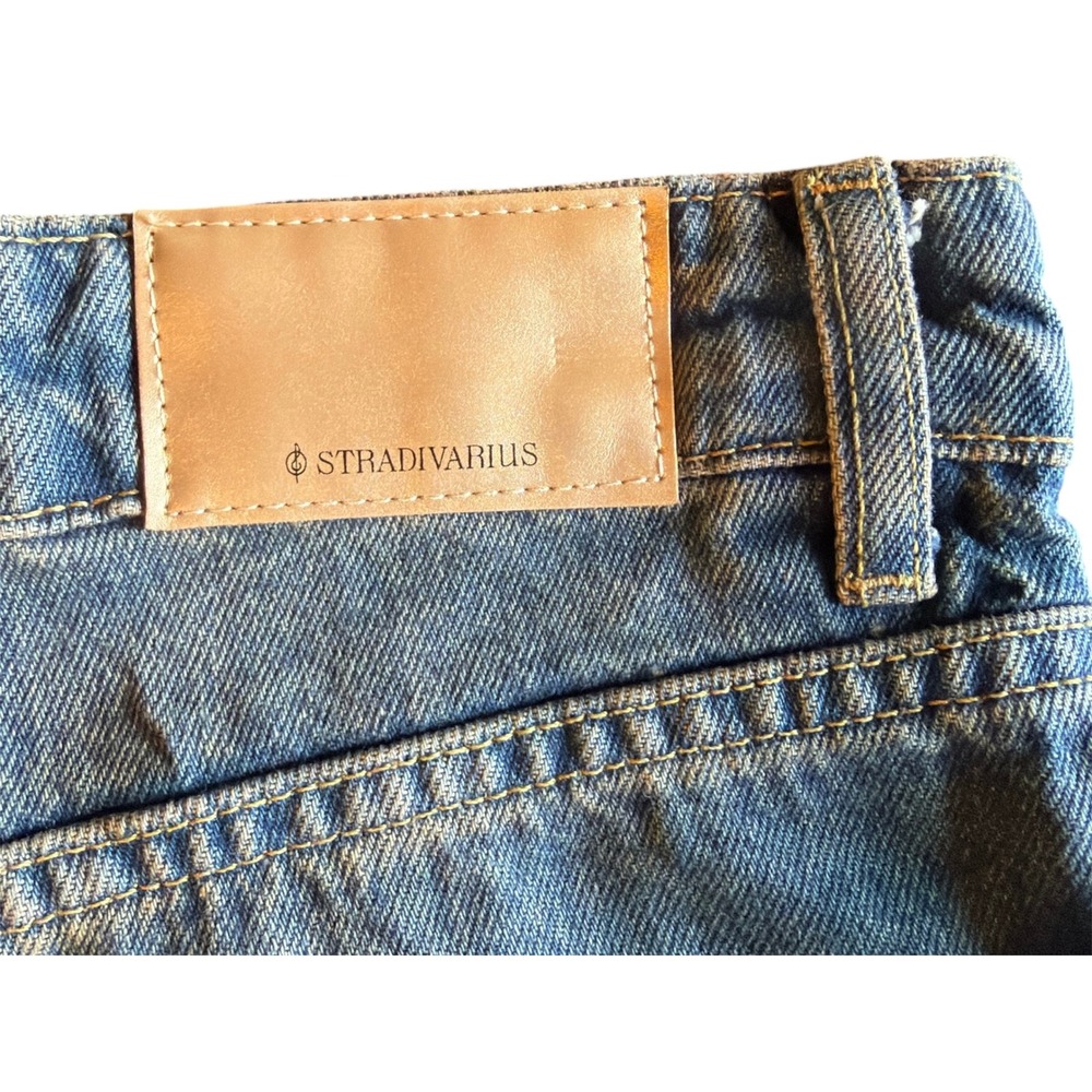 Stradivarius Women Blue Wide Leg High Rise Faded Denim Jeans Size 4